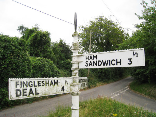 Top 10 Funny Road Signs   funniest road signs ham sandwich street 600x450