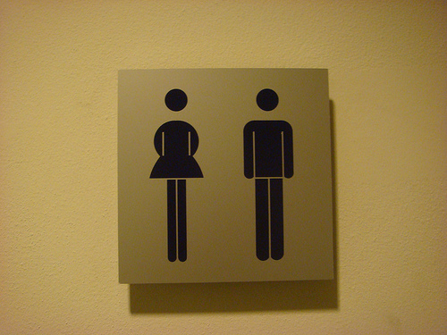 7 Sly Ways to Place Bets During Family Events Without Getting Caught   3075145548 ce62c62771