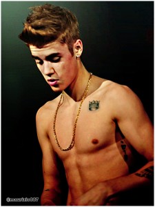 justin-bieber-2013-justin-bieber-33540381-1202-1600
