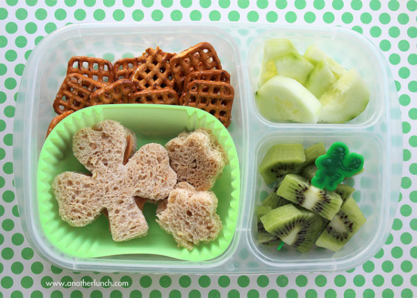 Photo by anotherlunch.com kids on st. patrick's day 5 Ways to Have Fun With Kids on St. Patrick’s Day st patricks day fun with kids themed food